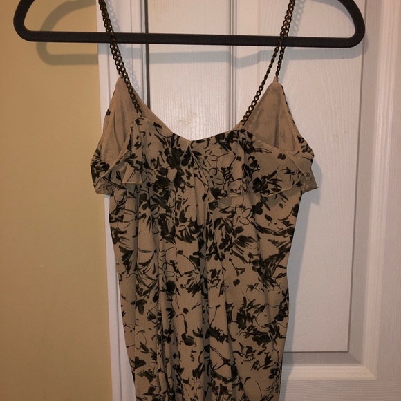 Women’s Express Flowy Tank (XS) - Picture 3 of 3